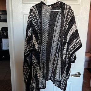 Urban Outfitters Poncho, super warm